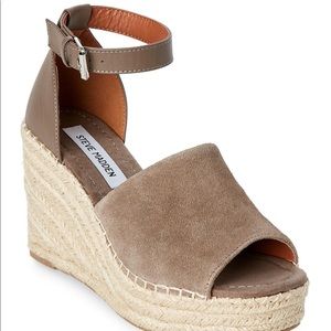 New Steve Madden Wedges